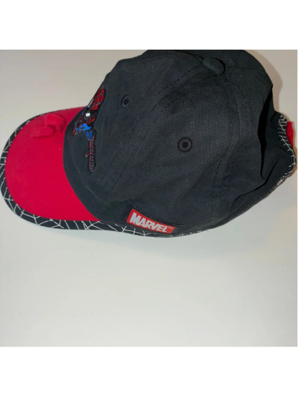 Boys Universal Marvel Spider-Man Baseball Cap Hat Black Red